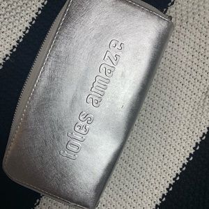 wallet purse